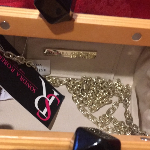 Bag - Picture 2 of 3